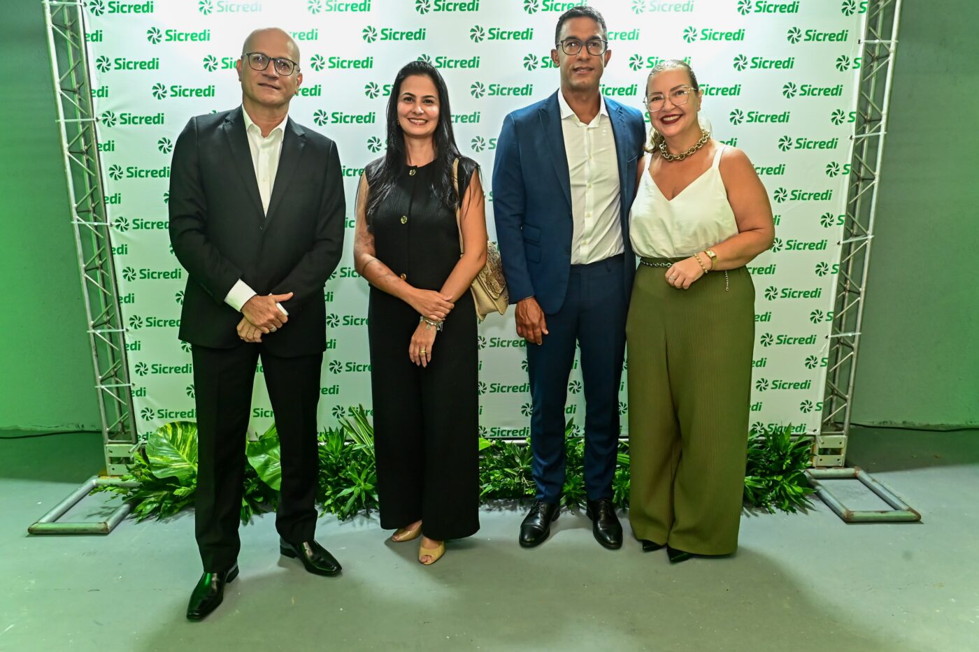 Roberto Felizola, Emalise Teixeira, Rodrigo Lima e Renata Camargo