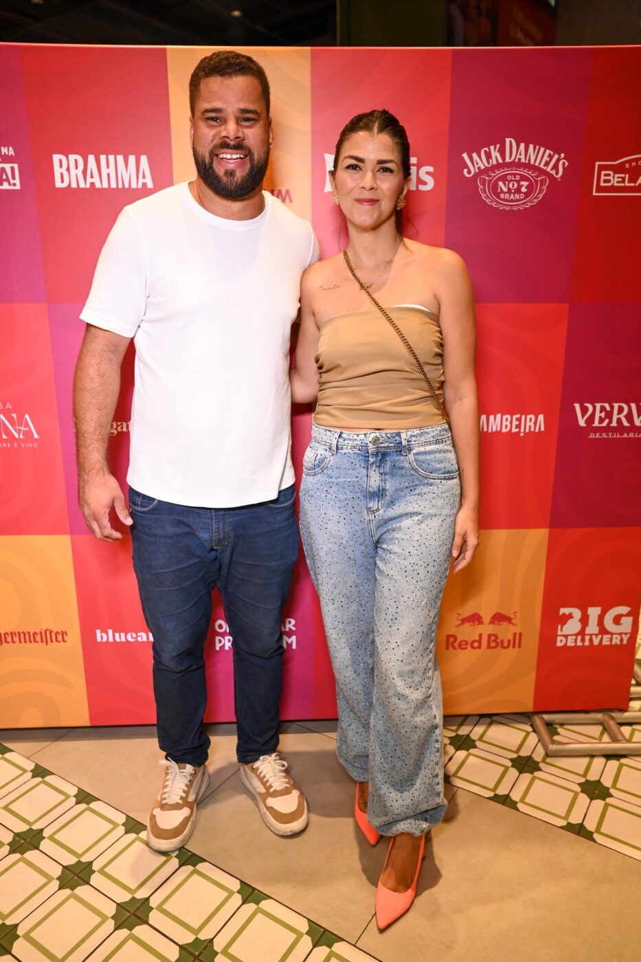 Vinicius Costa e Ludmila Duma