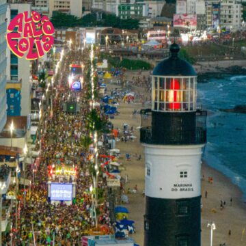 Salvador lidera ranking dos destinos mais procurados para o Carnaval de 2026