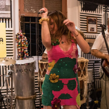 Velho Espanha recebe show de Lavínia em celebração à obra de Moraes Moreira