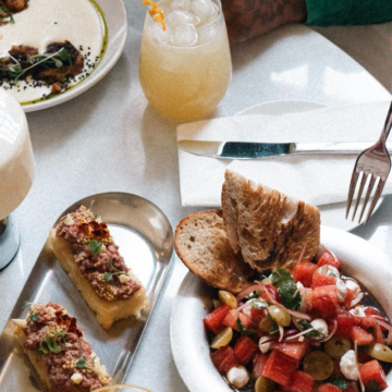Restaurante no Rio Vermelho retoma café da manhã especial para a Festa de Iemanjá