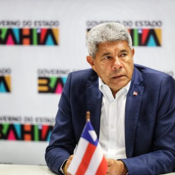 Governador Jerônimo Rodrigues sanciona lei que proíbe nomes ligados à ditadura em equipamentos públicos