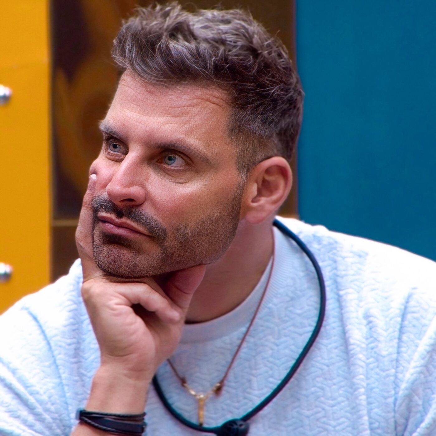 Convulsão ou epilepsia? Entenda o caso de Henri Castelli no BBB 26