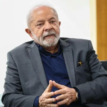 Lula admite que salário mínimo não cumpre função social: ‘Muito baixo’