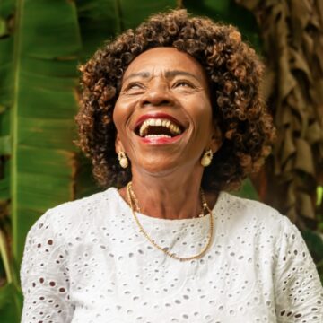 Dona Salvadora leva samba e ciranda para Coreto do Santo Antônio Além do Carmo