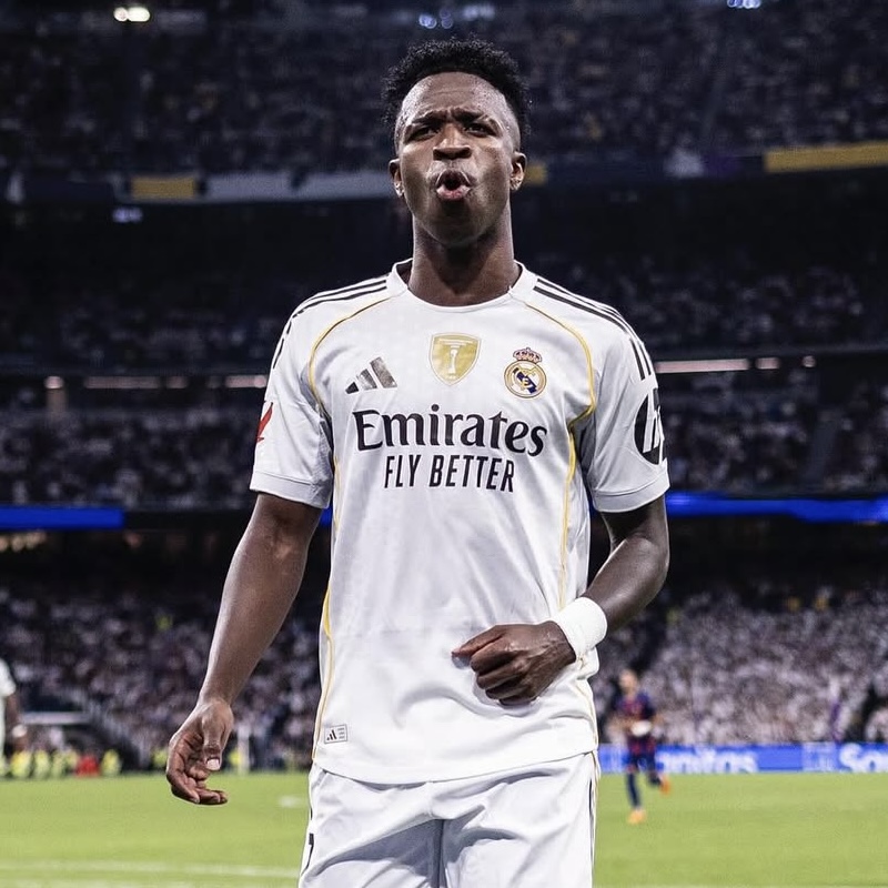 Vini Jr supera CR7 e Benzema e bate recorde de assistências do Real Madrid na Champions