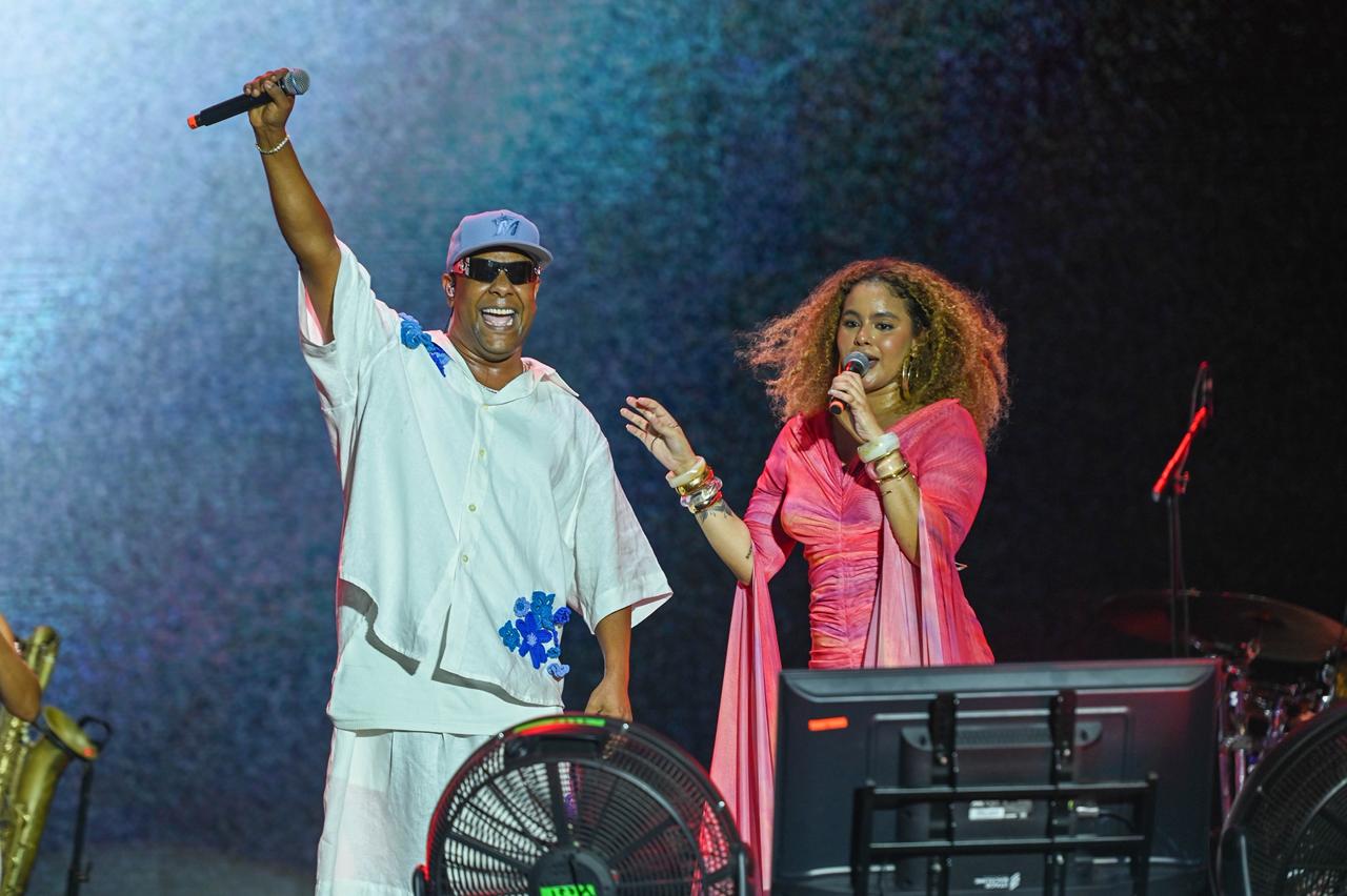 Márcio Victor e Rachel Reis