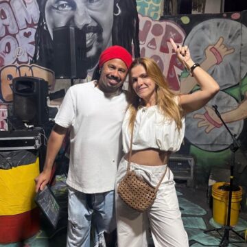 Ingrid Guimarães “mete dança” no Nordeste de Amaralina no projeto Varanda Quabales; veja vídeos