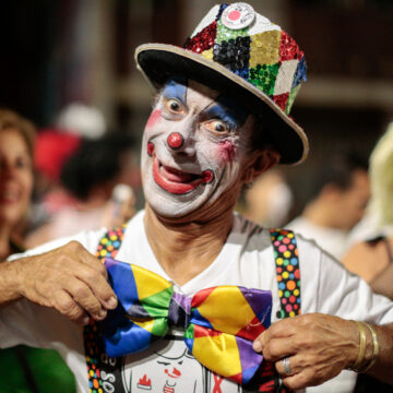 Palhaços do Rio Vermelho comandam ensaio de Carnaval em Salvador