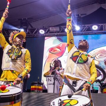 Olodum ferve o Pelourinho na primeira Terça da Benção do ano; veja fotos