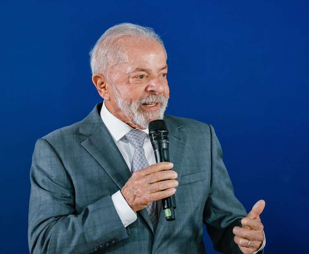 Presidente Lula vai passar por cirurgia nesta sexta-feira (30)