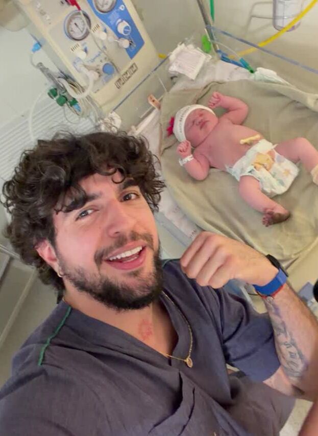 Nattan revela detalhes do nascimento da filha Zuza Helena e mostra tatuagem em homenagem à bebê