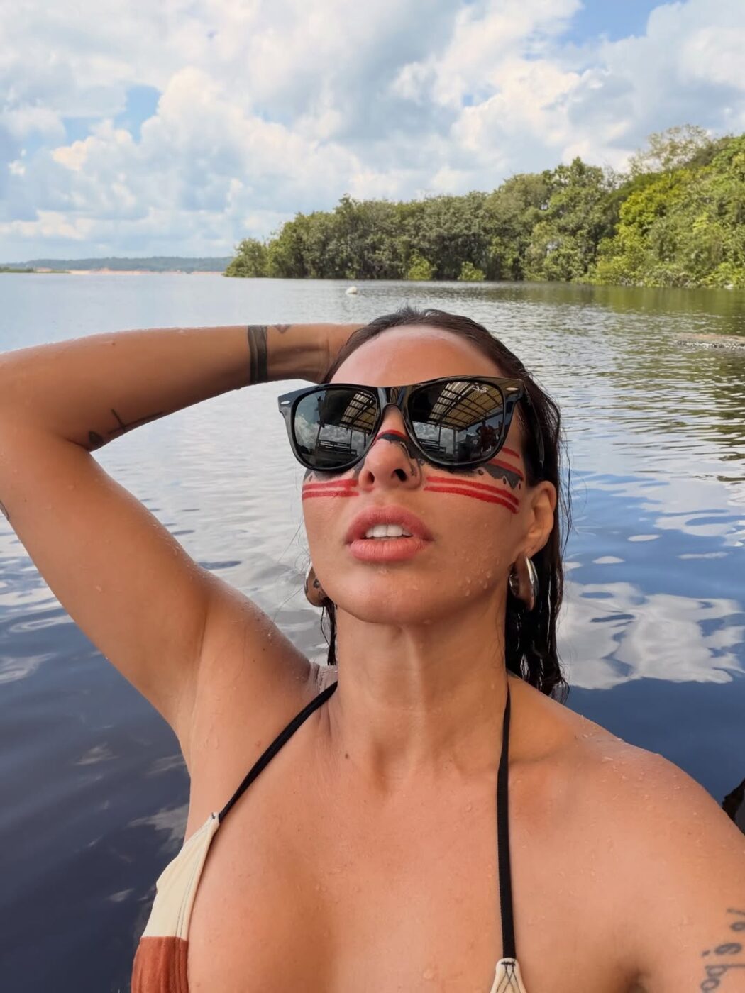Alinne Rosa abre álbum de fotos na Amazônia: “Experiência divina”