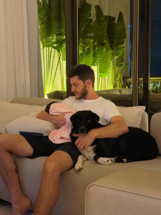 Klebber Toledo curte momento de carinho com a filha e se declara: “Gostaria que durasse para sempre”