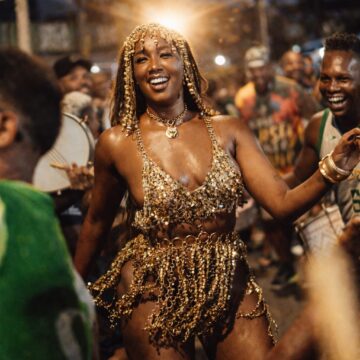 Iza compartilha fotos do último ensaio da Imperatriz Leopoldinense: ‘Onde eu sou mais feliz’