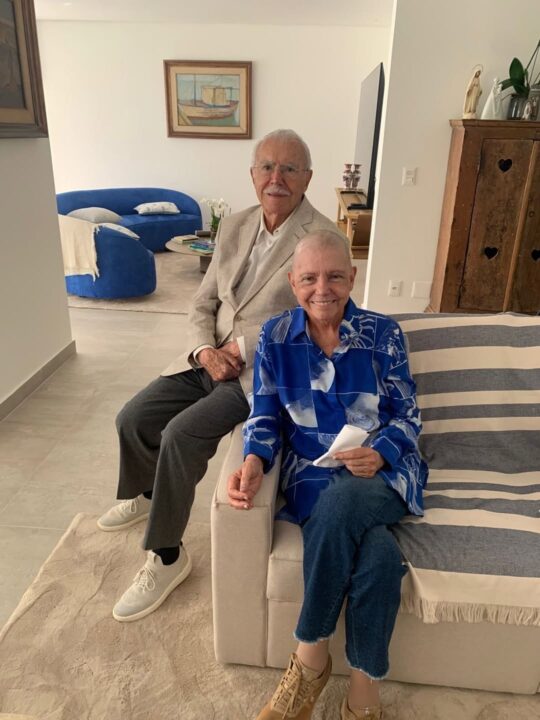 Em tratamento contra câncer, Roseana Sarney compartilha registro raro com o pai