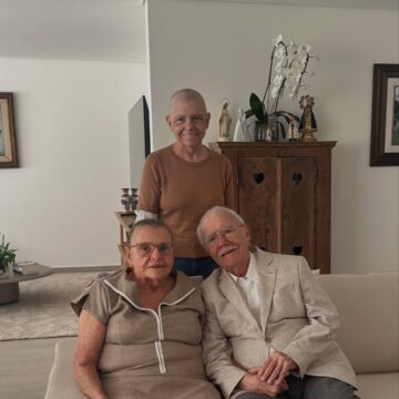 Em tratamento contra câncer, Roseana Sarney compartilha registro raro com os pais: “Dias difíceis”