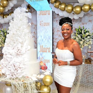 Tia Má reúne famosos em mega festa de aniversário com show de Xanddy; veja como foi