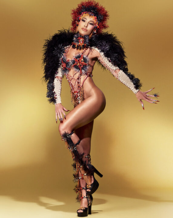 Sabrina Sato abre oficialmente seu Carnaval em São Paulo com look ousado no ensaio da Gaviões da Fiel