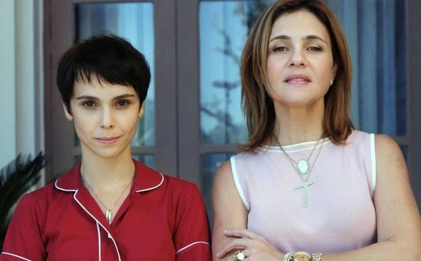 Com Carminha de volta, Globo aprova Avenida Brasil 2 em 2027