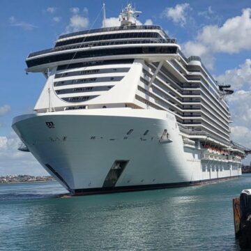 Primeiro cruzeiro de 2026 chega a Salvador com mais de 5 mil turistas