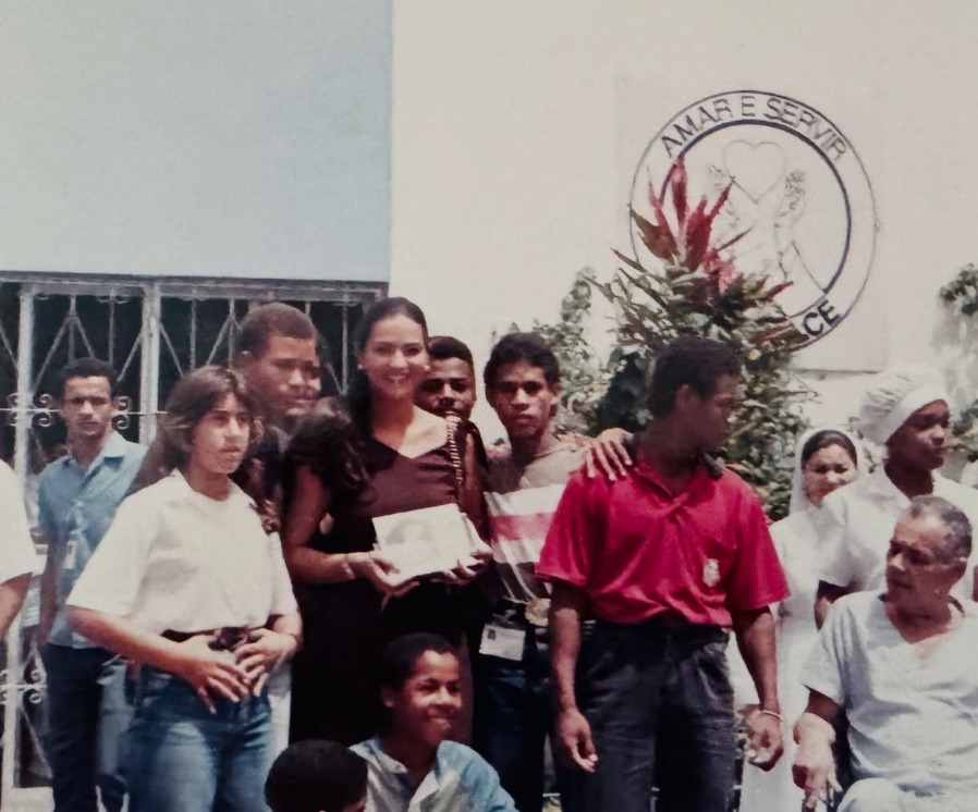 Luiza Brunet relembra trabalho voluntário nas Obras Sociais Irmã Dulce: ‘Chama viva’