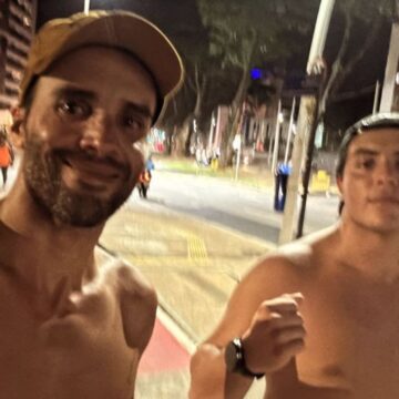 Preparação para o Carnaval: Marcelo Sangalo corre com o pai Daniel Cady na Barra-Ondina