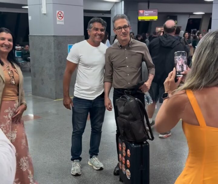 Em visita a Salvador, governador de Minas, Romeu Zema, elogia pão delícia