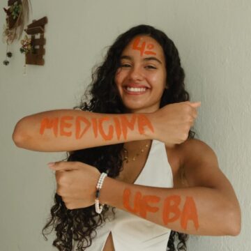 Da zona rural para a Ufba: estudante de vila com mil habitantes é aprovada em 4º lugar em Medicina