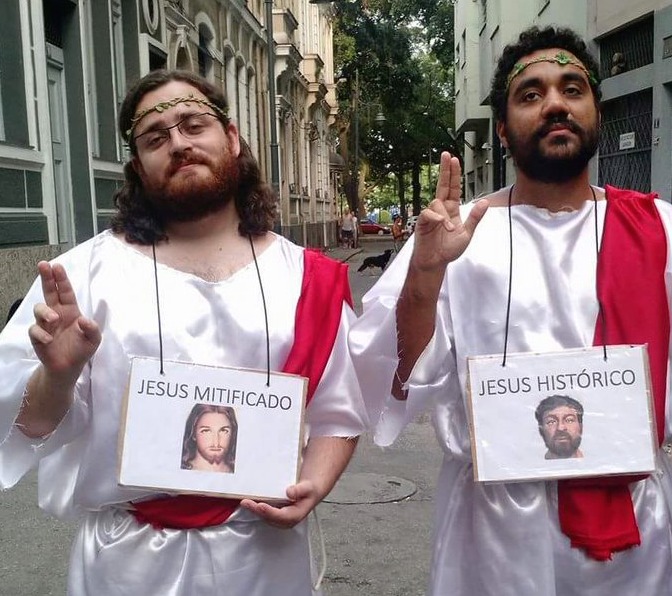 Usar fantasia de Jesus no Carnaval poderá render multa de R$ 4,5 mil em Salvador