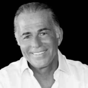 Cirurgião é condenado após bilionário morrer em cirurgia para aumento peniano