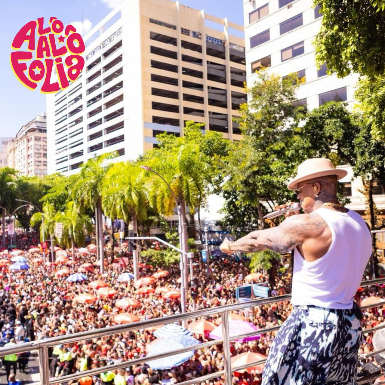 Léo Santana se emociona ao comandar bloco no Rio e celebra multidão no pré-Carnaval