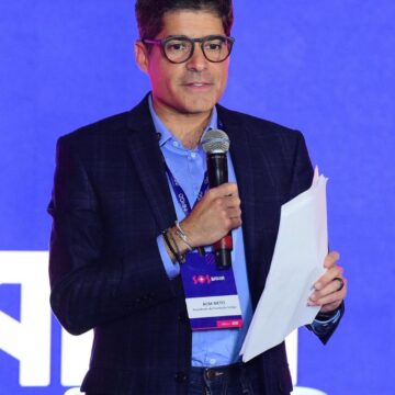 ACM Neto lidera debate sobre a seca na Bahia em evento no interior do estado