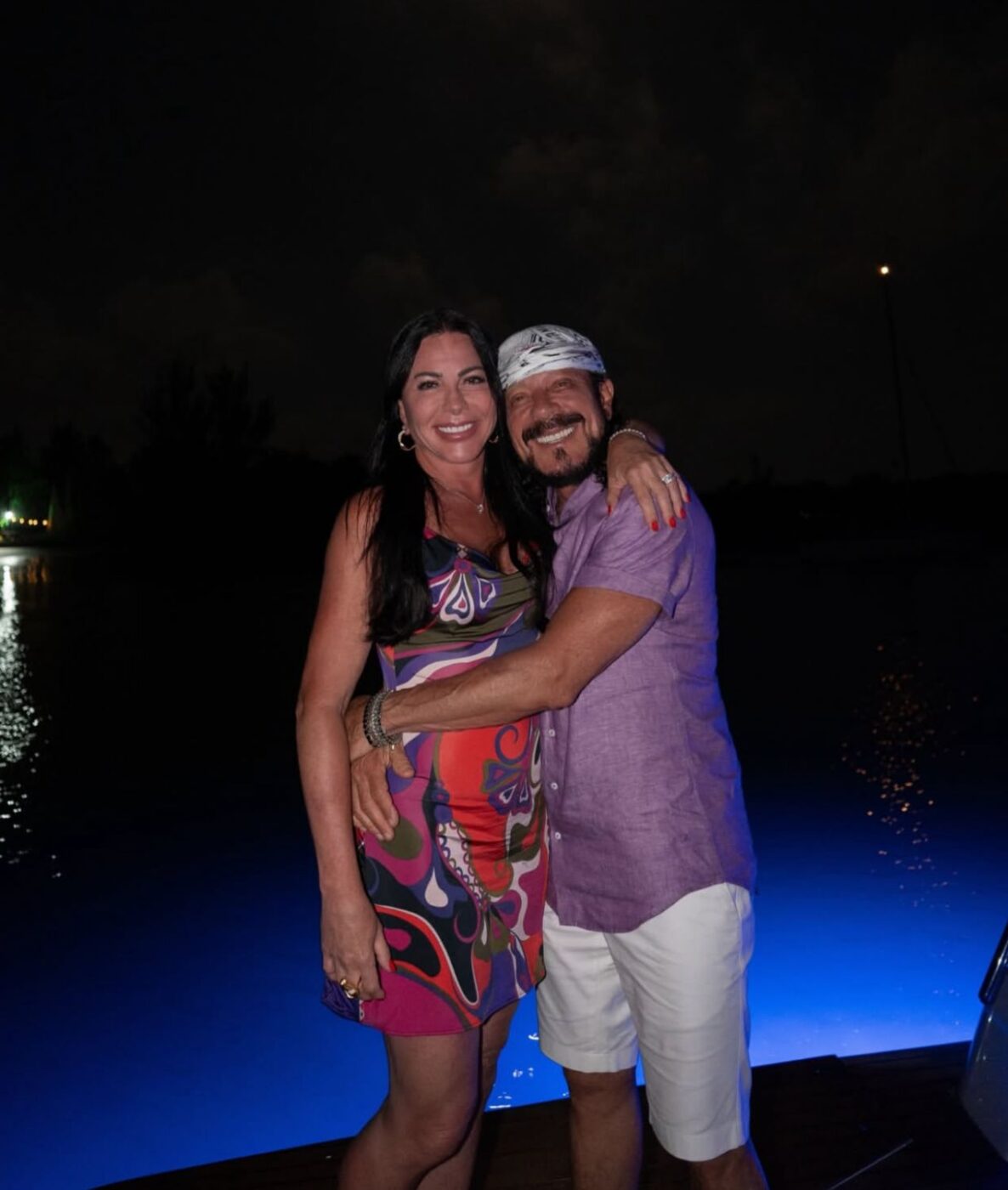 Bell Marques celebra aniversário da esposa com declaração nas redes sociais