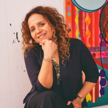 Beatriz Milhazes anuncia exposição inédita em Salvador