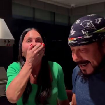 Veja vídeo! Bell Marques se emociona ao descobrir que será avô