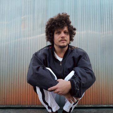 MAM recebe Chico Chico e Clariana no Encontros de Verão 2026