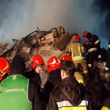 Explosão em resort de esqui de luxo na Suíça deixa ao menos 40 mortos no Réveillon