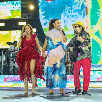 Ivete Sangalo e Geraldo Azevedo cantam com Daniela Mercury no Pôr do Som