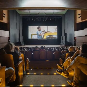 Depois de prêmios, O Agente Secreto está em mais salas de cinema no Brasil