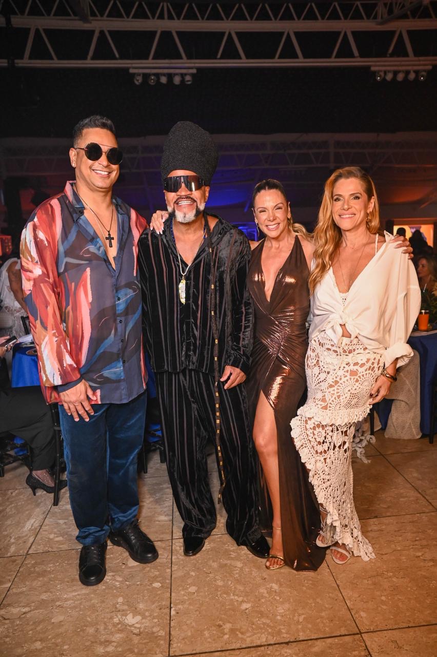 Xanddy, Carlinhos Brown, Carla Perez e Ingrid Guimarães