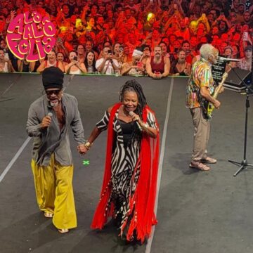 Margareth Menezes recebe Gilberto Gil e Carlinhos Brown em show especial em Salvador; veja fotos