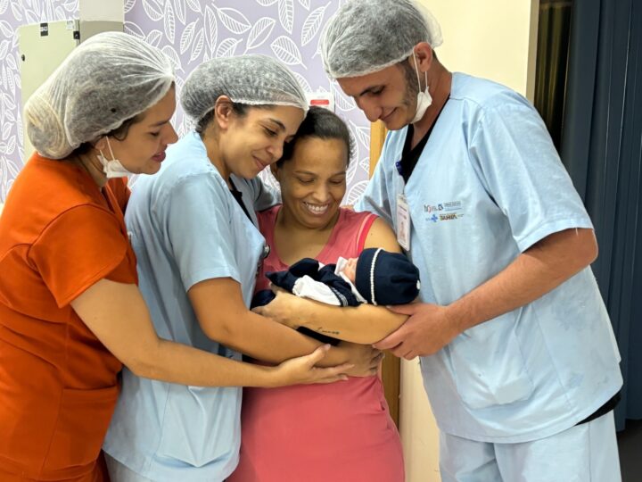 Hospital Regional de Juazeiro realiza cirurgia obstétrica inédita no Vale do São Francisco