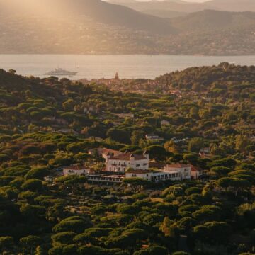 The White Lotus define hotel de luxo em Saint-Tropez como cenário da 4ª temporada