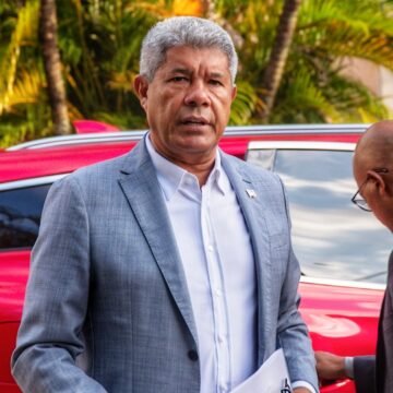 Governo da Bahia condena ataque dos EUA à Venezuela e diz que acompanha situação dos baianos no país