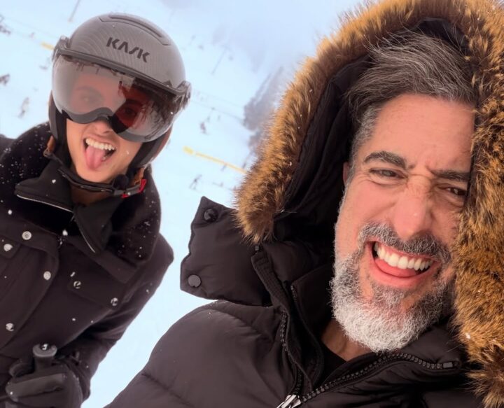 Marcos Mion aproveita dia de neve durante férias com a família