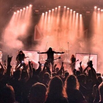 Saiba quais foram as músicas mais tocadas em shows no Brasil em 2025