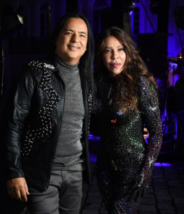 Oriundos do Calcinha Preta, Silvânia Aquino e Berg Rabelo lotam o Pelourinho em gravação de DVD