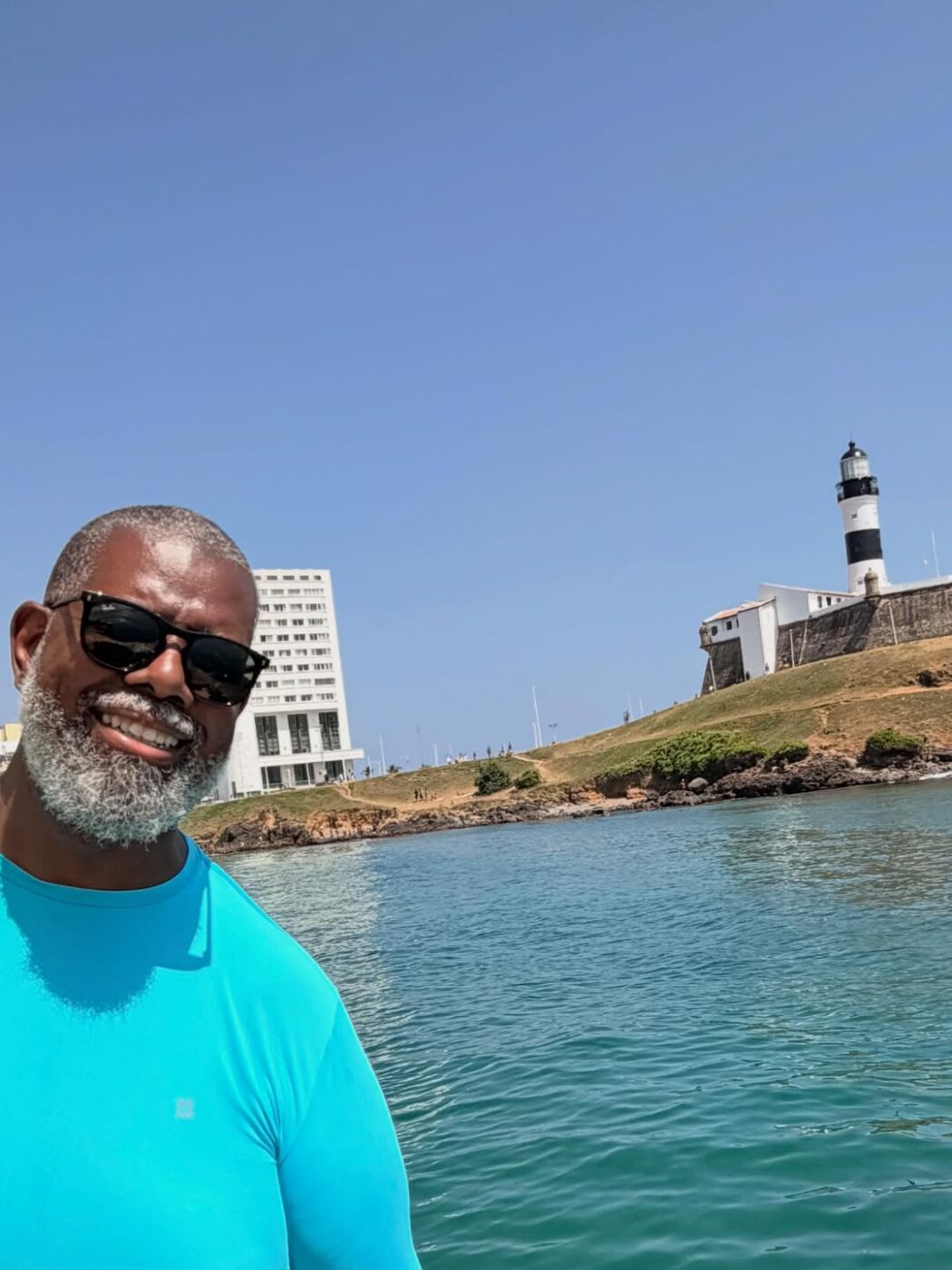 Péricles se despede de Salvador após passeios com Xanddy e Carla Perez: ‘Dias maravilhosos’