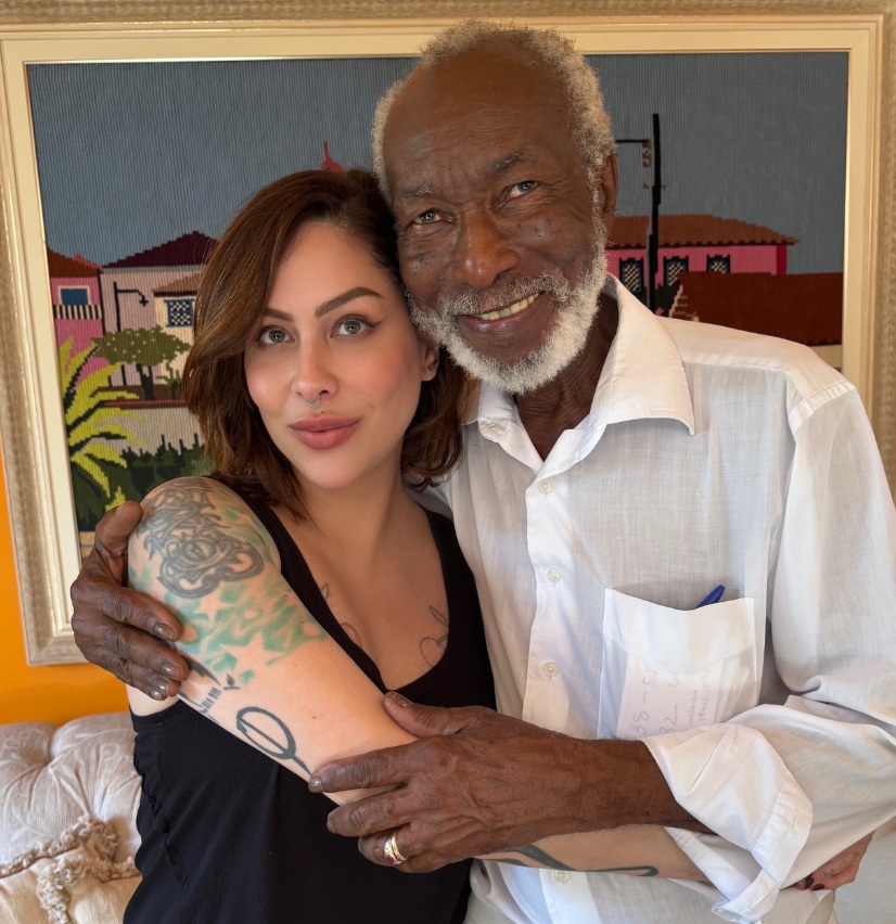 Pitty posa com Clarindo Silva: ‘Dia muito esperado por mim’